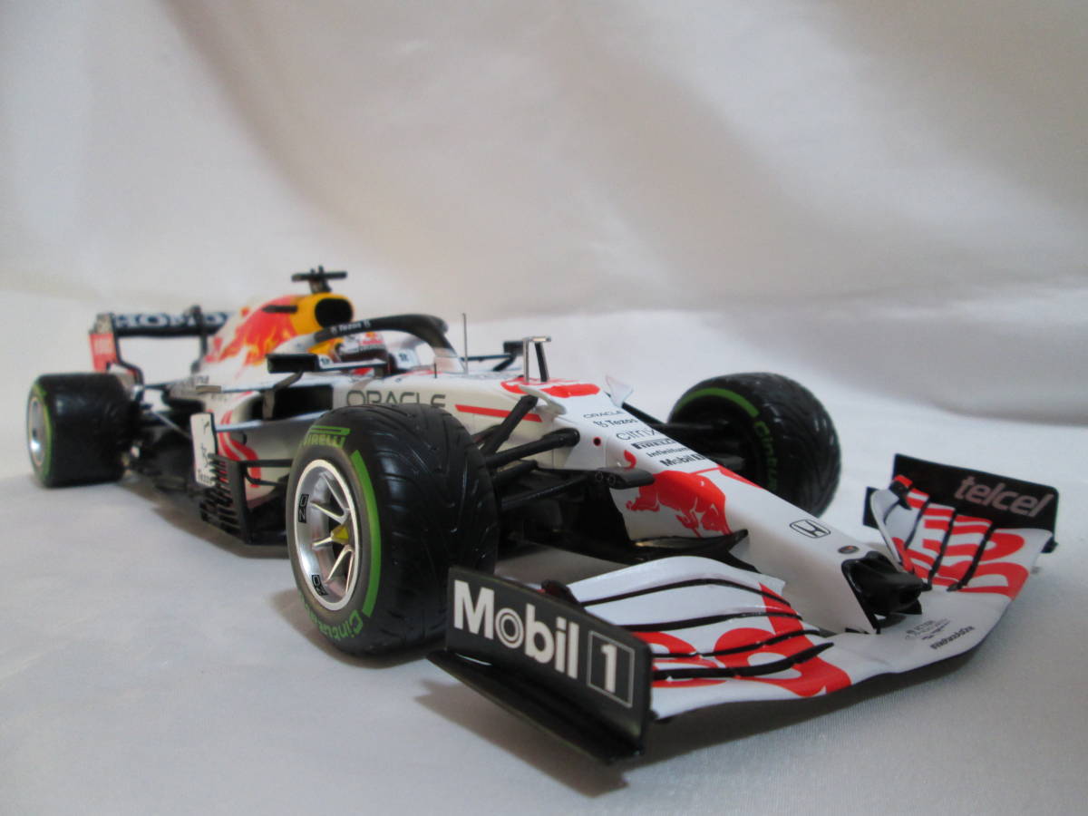 ミニチャンプス 1/18 レッドブルホンダ RB16B 2nd トルコGP Winner