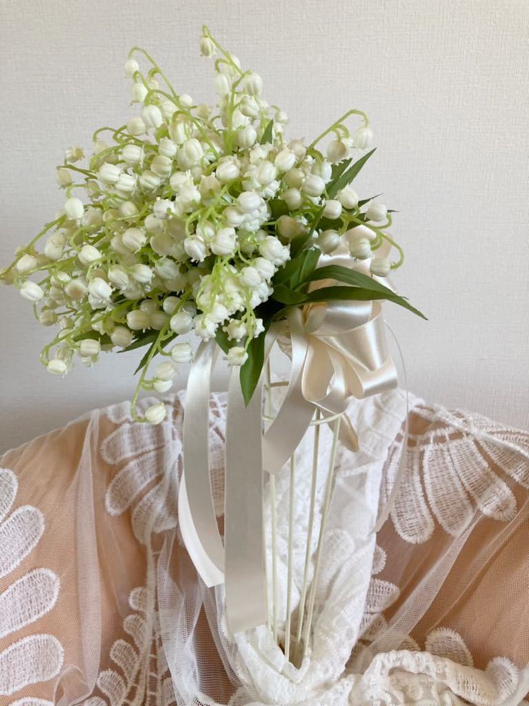 Handmade* hand made * wedding bouquet * white * Kiyoshi .*....* wedding * bouquet * front ..* two next .* wedding. . flower ** interior *