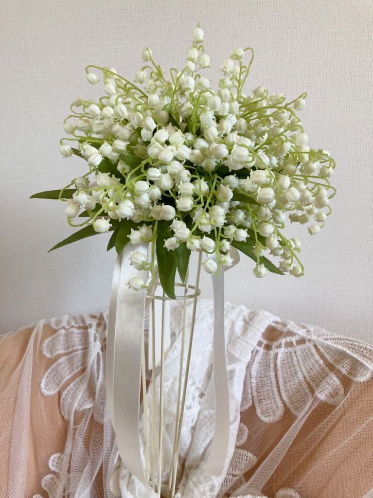 Handmade* hand made * wedding bouquet * white * Kiyoshi .*....* wedding * bouquet * front ..* two next .* wedding. . flower ** interior *