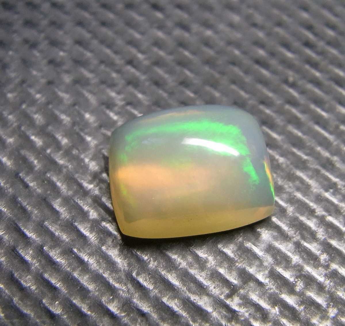 ★光の石　遊色オパール　カボション1.9ct ①_画像4