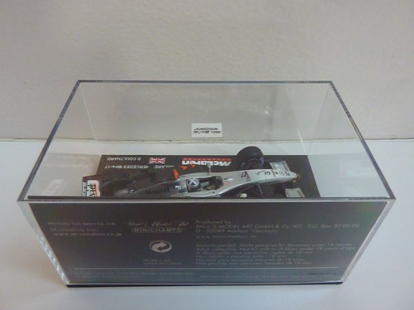 ●Minichamps1/43F1'02マクラーレンMP4-17クルサードMichelin箱SN8_画像3