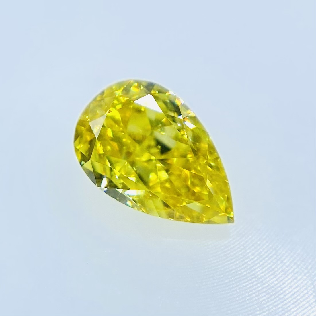 FANCY VIVID YELLOW 0 31ct PS/RT1650/GIA Yahoo!フリマ（旧）-