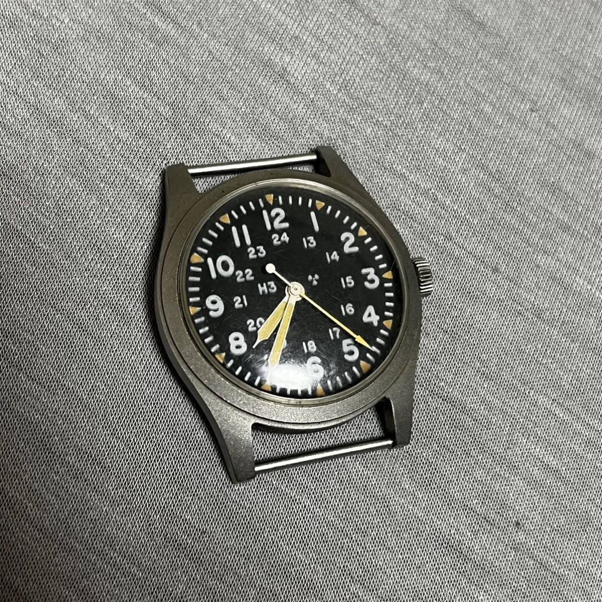 【米軍放出品】貴重 ハミルトン 腕時計 カーキ 軍用時計 1979年製 ①_画像1