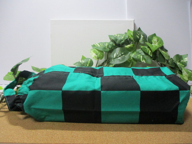  Japanese style peace pattern . city pine pattern box tissue cover case black green original design new goods unused photograph details reference 
