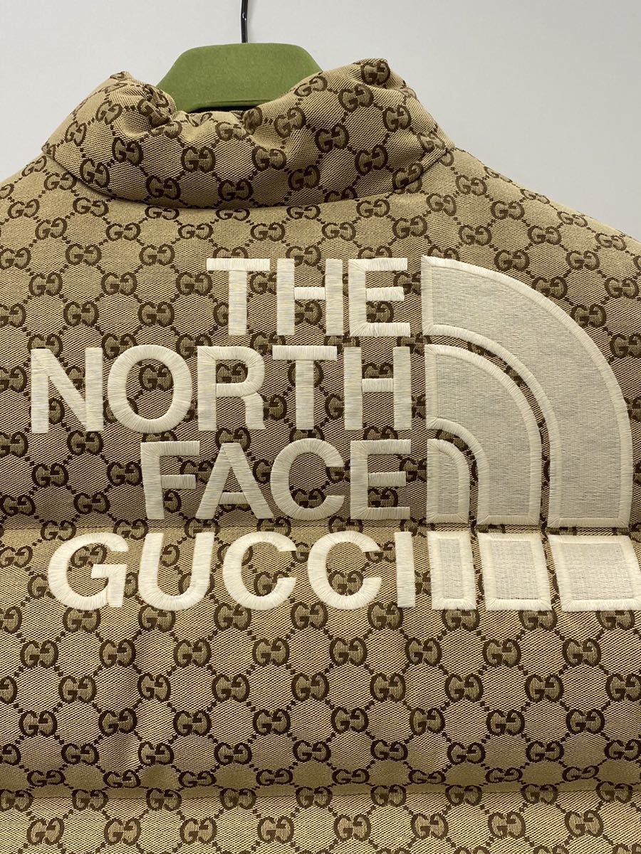 GUCCI×THE NORTH FACE グッチ×ザ ノースフェイス GG ダウンベスト ベージュ サイズ:L メンズ_画像3