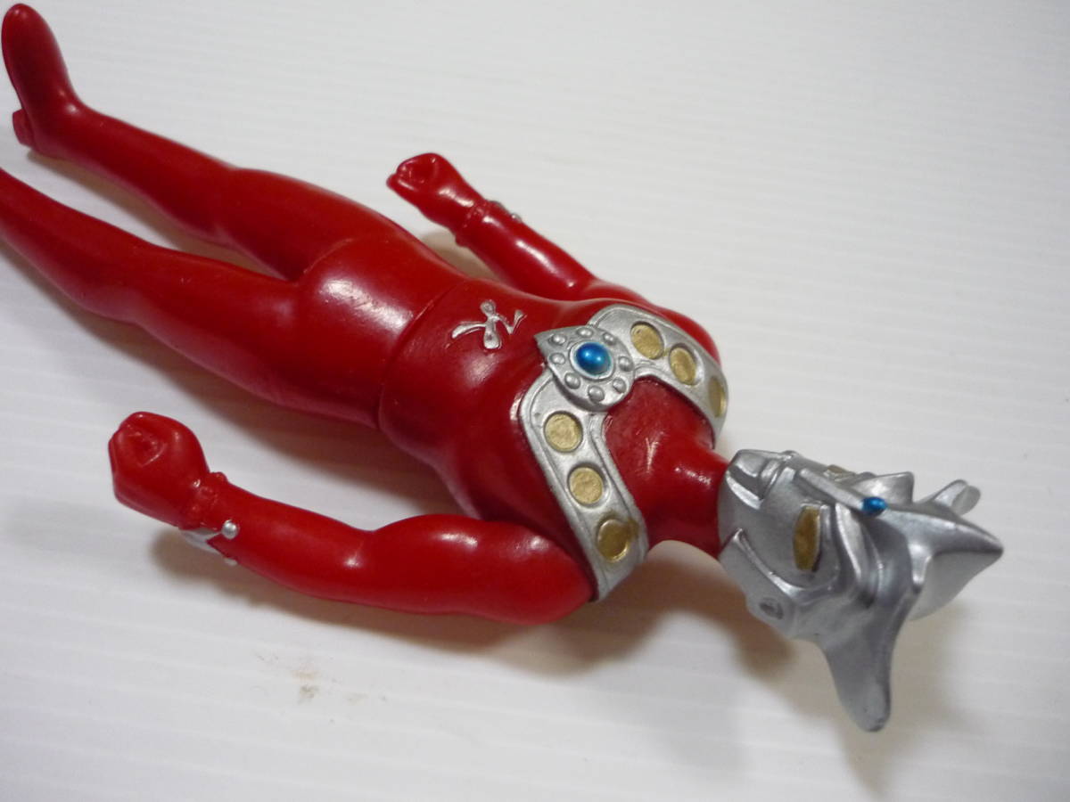 【送料無料】ソフビ ウルトラマンレオ 1990 約13cm フィギュア ウルトラマン 円谷 特撮 ウルトラマンレオ 人形_画像2