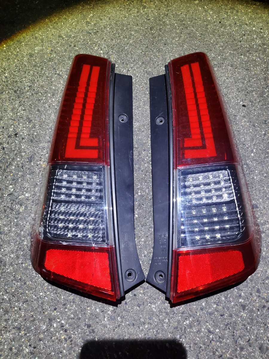 通販安い ワゴンR フルLEDテール インナーブラック aRX53-m37583399779