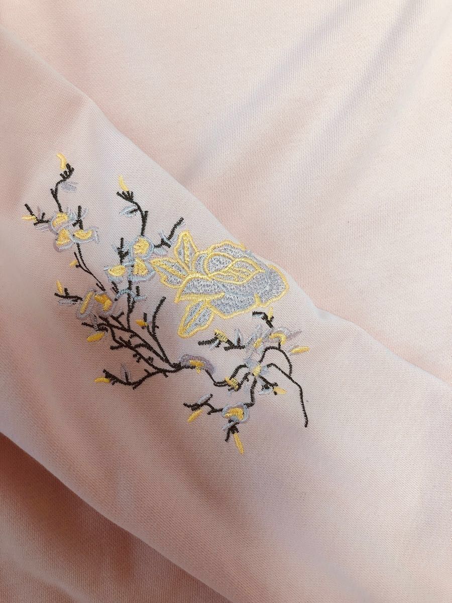 MICOAMERI  刺繍　スウェット　トップス　タック入り