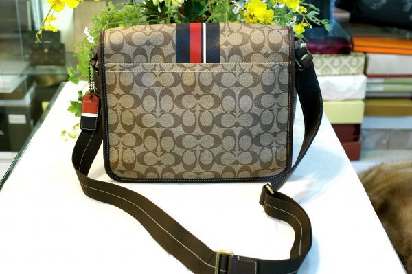 ○美品 コーチ COACH 70077 ヘリテージ ストライプ イースト ウェスト