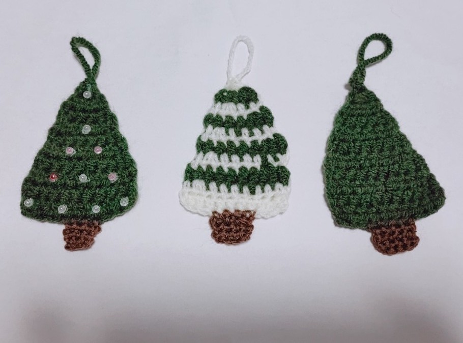 クリスマス　ツリー飾り　ハンドメイド　編みぐるみ　3枚セット パート2