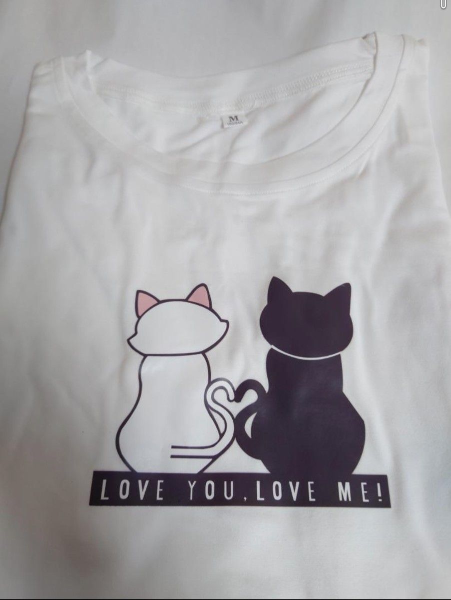 猫ちゃん　半袖　Tシャツ　ホワイト　ストレッチ　ポリエステル