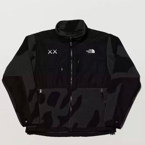 本命ギフト Denali 1995 Retro KAWS × Face North The Mサイズ 正規品