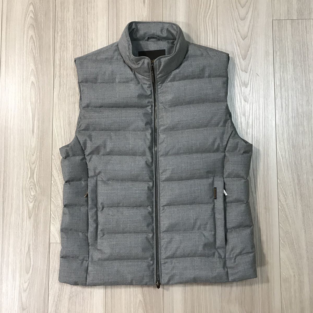 低価格の ジャケット ベスト ダウン グース VERONAムーレー ITALY VEST 46 ほぼ新品MooRER ウール 製 イタリア グレー アップ ジップ ジレ カシミヤ Mサイズ 低価格の ジャケット ベスト ダウン グース VERONAムーレー ITALY VEST 46 ほぼ新品MooRER ウール 製 イタリア グレー アップ ジップ ジレ カシミヤ Mサイズ