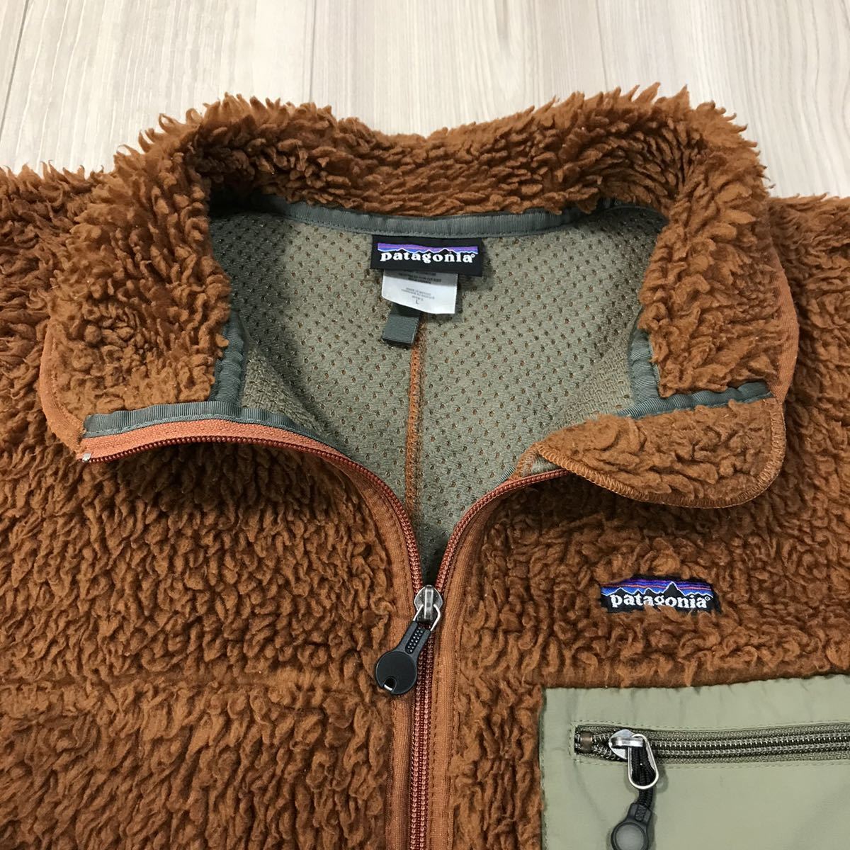 L patagonia CLASSIC RETRO CARDIGAN 23024FA X パタゴニア L patagonia CLASSIC RETRO CARDIGAN 23024FA X パタゴニア