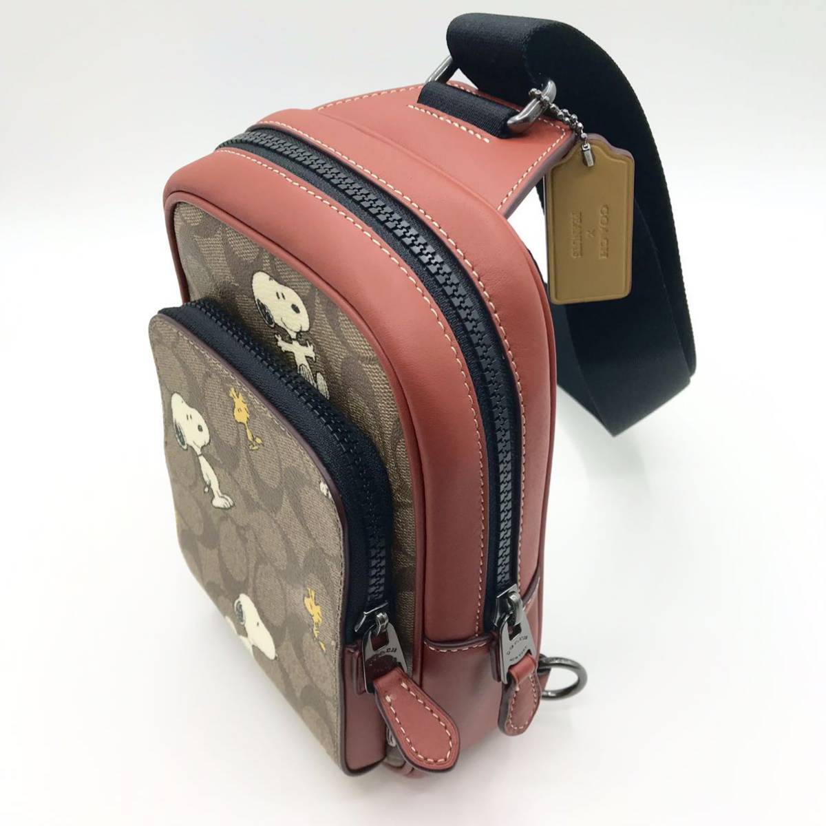 COACH ボディバッグ ☆大人気☆ トラック パック 14・シグネチャー