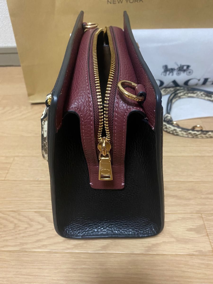 COACH コーチ　グレース　キャリーオール　シグネチャー　キャンパス　2way ショルダー　バッグ