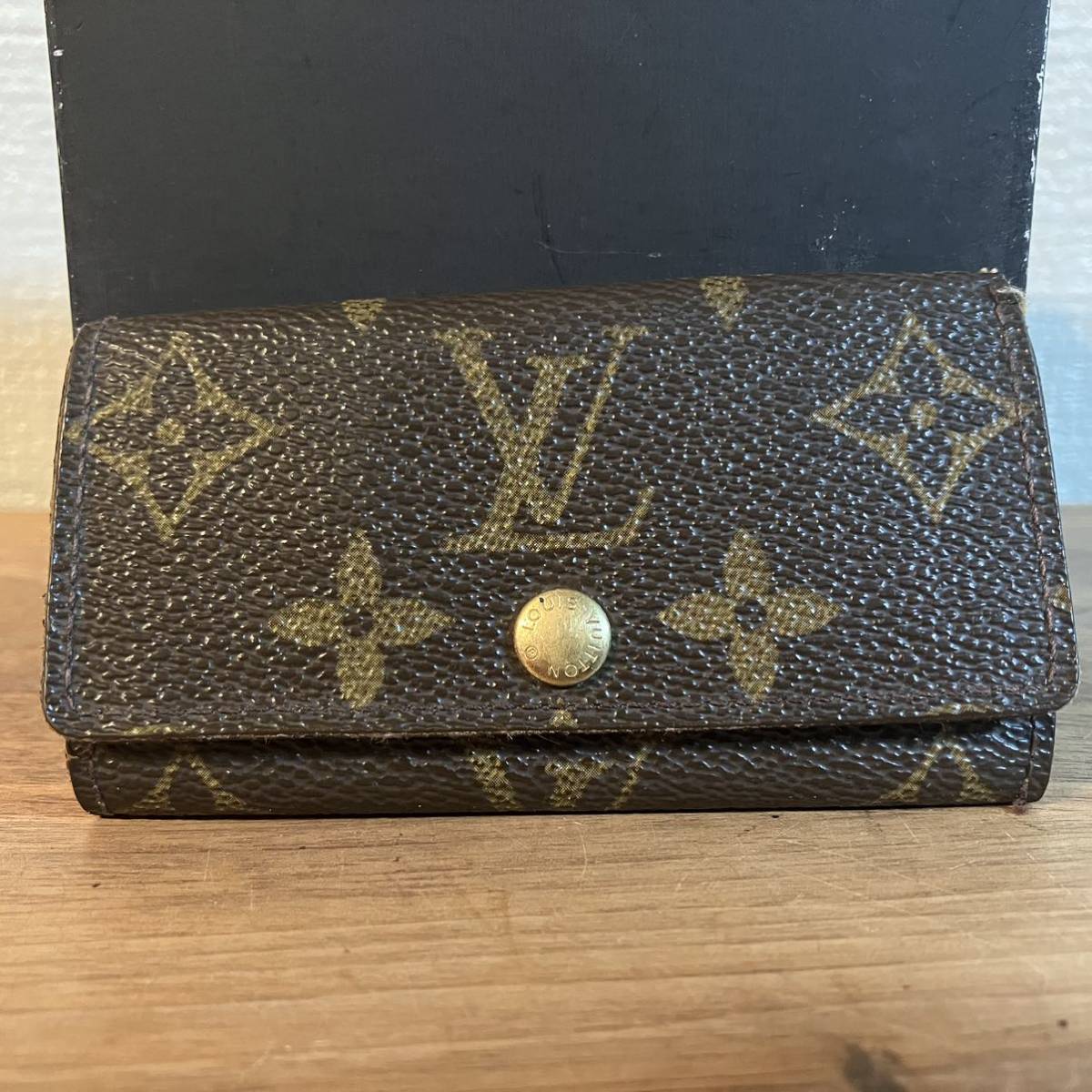 Louis Vuitton 4連 キーケース ミュルティクレ4 M62631 モノグラム LV