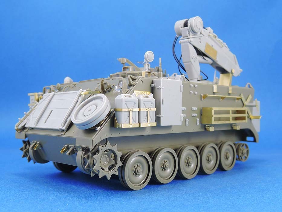  Legend LF1387 1/35 chair la L country . army (IDF)fita- conversion set (AFV Club 35311 for )