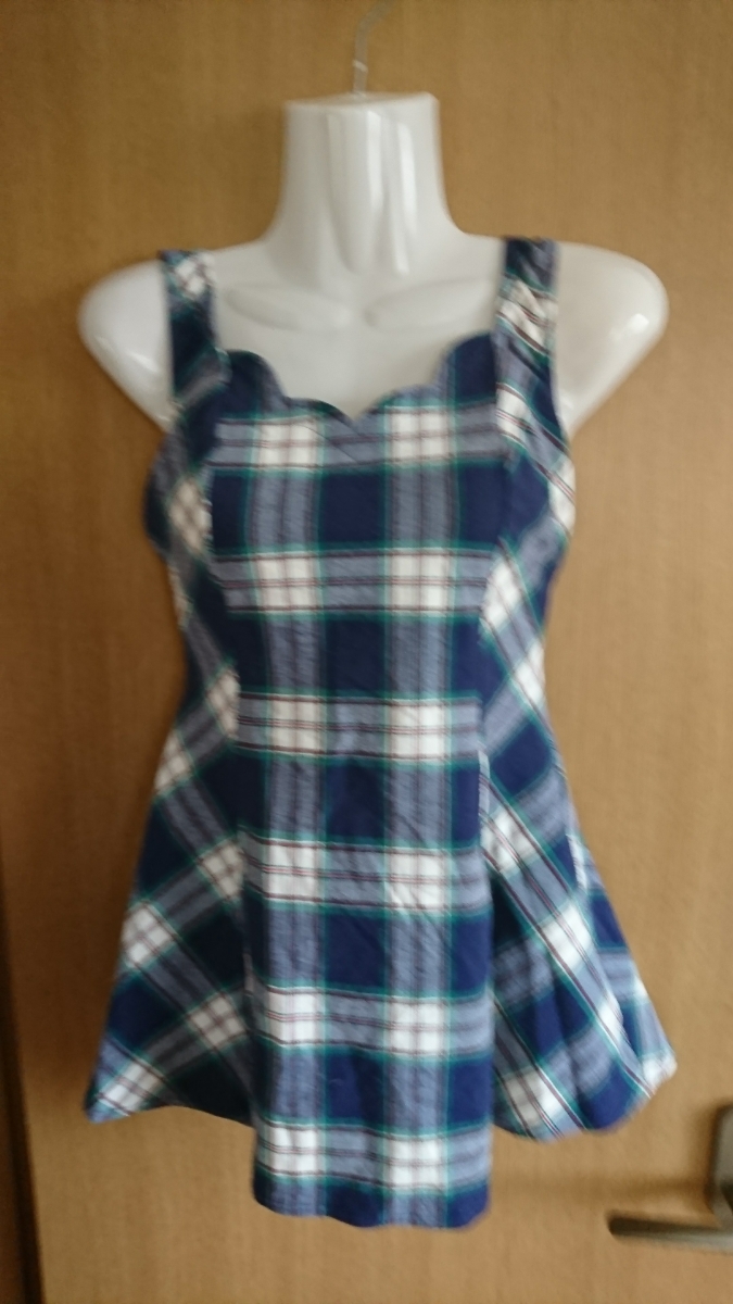 ☆RIOKA☆紺×緑のチェック柄☆スカート付きワンピース水着☆サイズ9M☆日本製☆_画像1