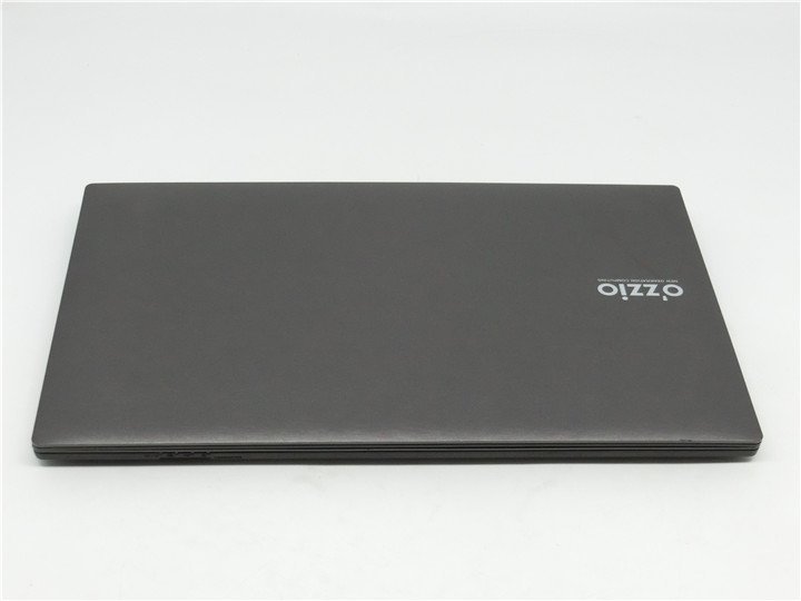 OZZIO NR74550SDS2 Core4世代i7　　通電します　起動しません　BIOSまで表示　詳細不明　　ジャンク扱い 　_画像4