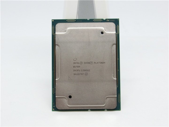 中古　Intel Xeon PLATINUM　8175M SR3FU 2.5GHZ 　動作品　　送料無料_画像1