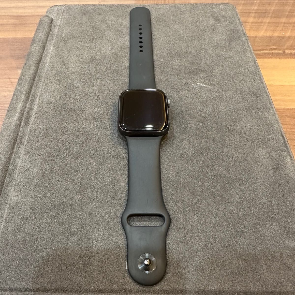 Apple Watch Series 6 GPSモデル 44mm スペースグレイアルミニウム