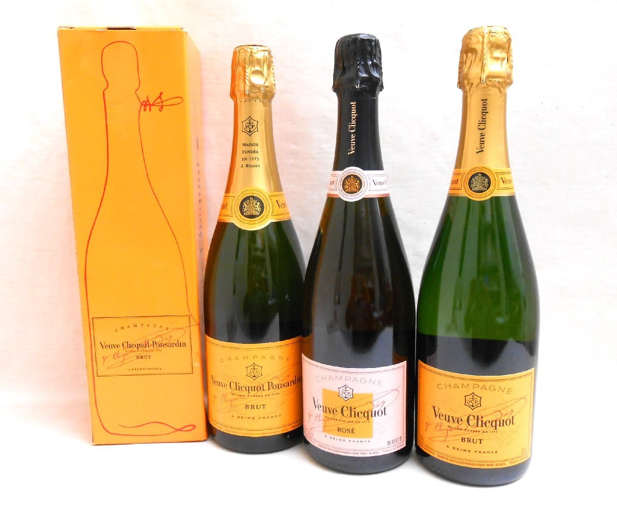 安いショップ 3本セット 新品未開栓 Veuve Clicquot BRUT シャンパン