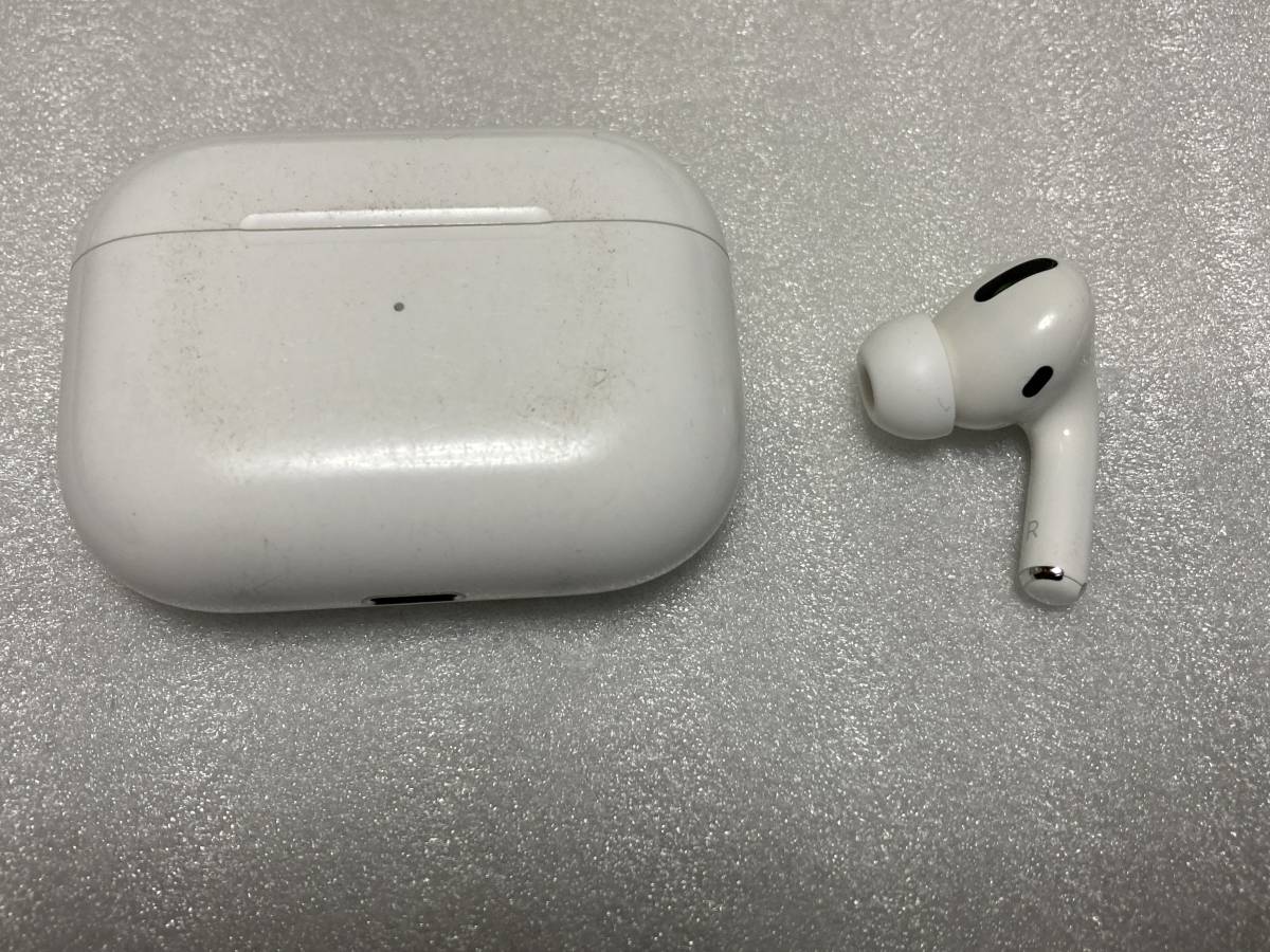 オーディオ機器 イヤフォン Apple AirPods Pro充電ケースとイヤホン右耳のみ(R) ジャンク品