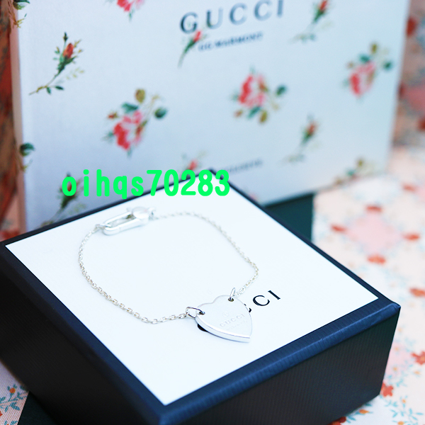 送料0円】 ♪即決♪新品 未使用 GUCCI グッチ ハートプレート