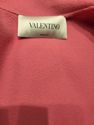 ヴァレンティノ　　ピンクのアウター　サイズ４０　【８７２０－１】_画像3