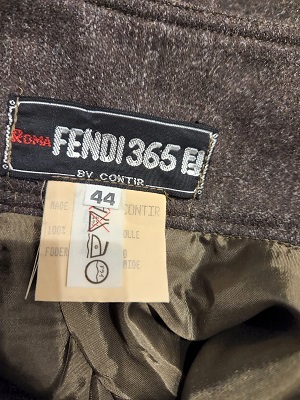 ヴィンテージ　FENDI素敵なスカート　【８６９１－２】_画像2