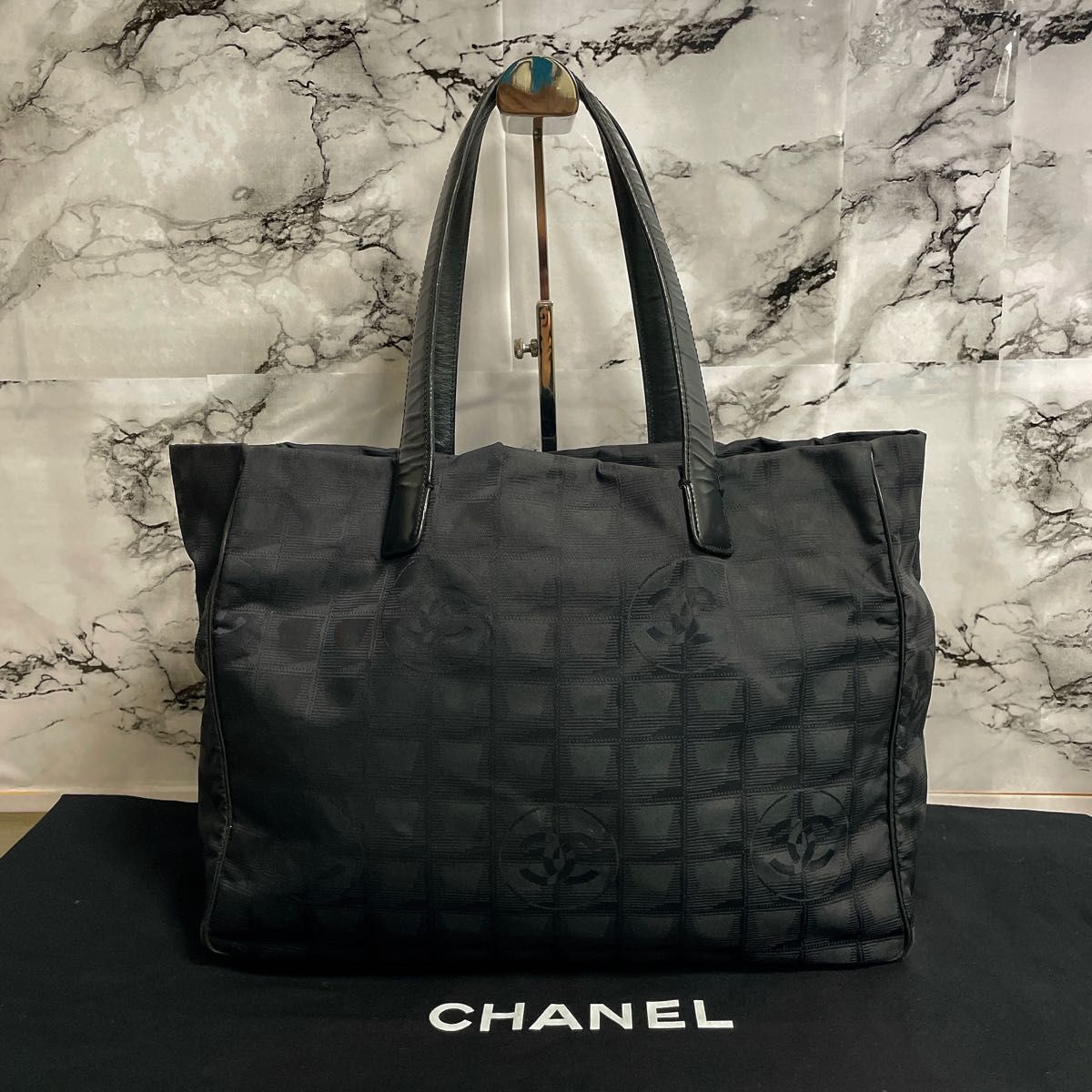CHANEL シャネル ニュートラベルMM ショルダー トート バッグ ブラック