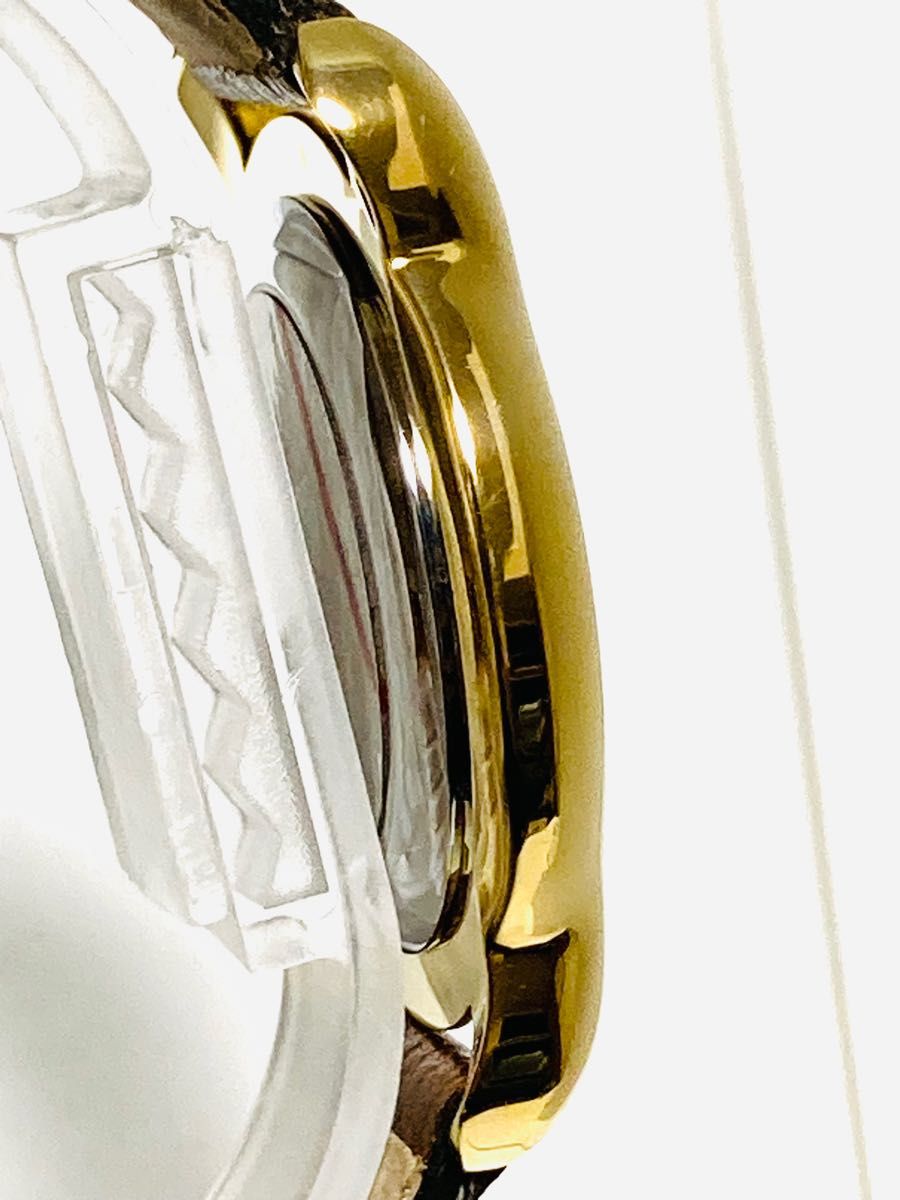 未使用! GUCCI グッチ 電池新品交換済み メンズ腕時計 ゴールド デイト