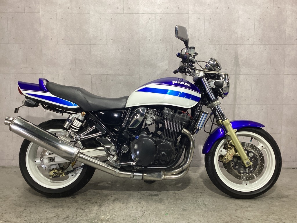 お気にいる xjr400 ベース車両 www.inspireurdog.fi XJR400 タンク