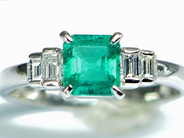 [ gem shop head office ]0.75ct good quality natural emerald diamond 0.22ct PT900 ring ( gem judgement document attaching )