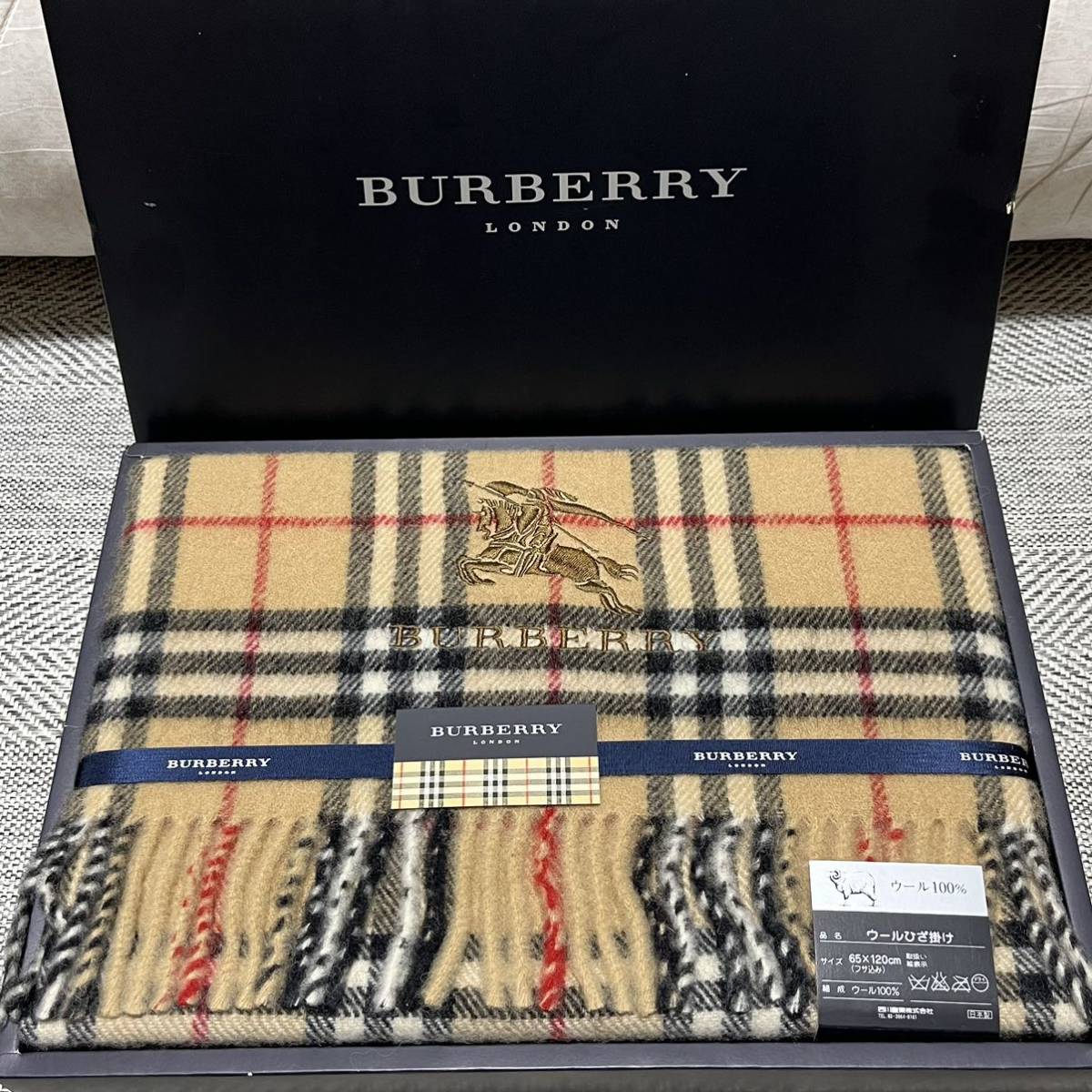 美品　新品未使用　BURBERRY London バーバリーロンドン　ひざ掛け ウール100% ノバチェック キャメル　西川産業 65×120cm_画像1