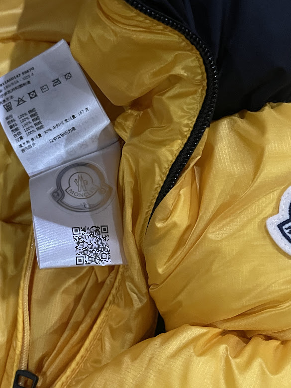 新品未使用 MONCLER PEUPLIER ダウンジャケット イエロー 4 新品未使用 MONCLER PEUPLIER ダウンジャケット イエロー 4