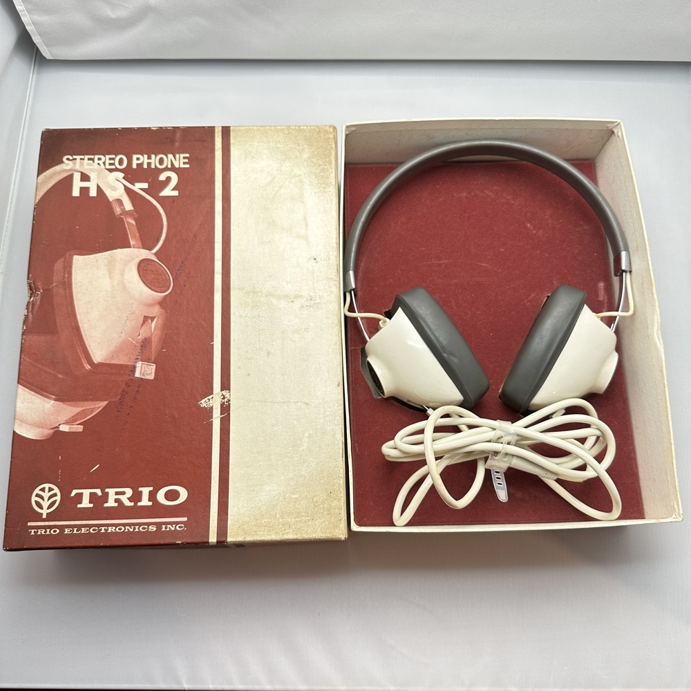 TRIO トリオ ヘッドフォン 当時もの 昭和レトロ オーディオ HS-２ 箱付き ヘッドホン 無線機 通信機用 ステレオ_画像2