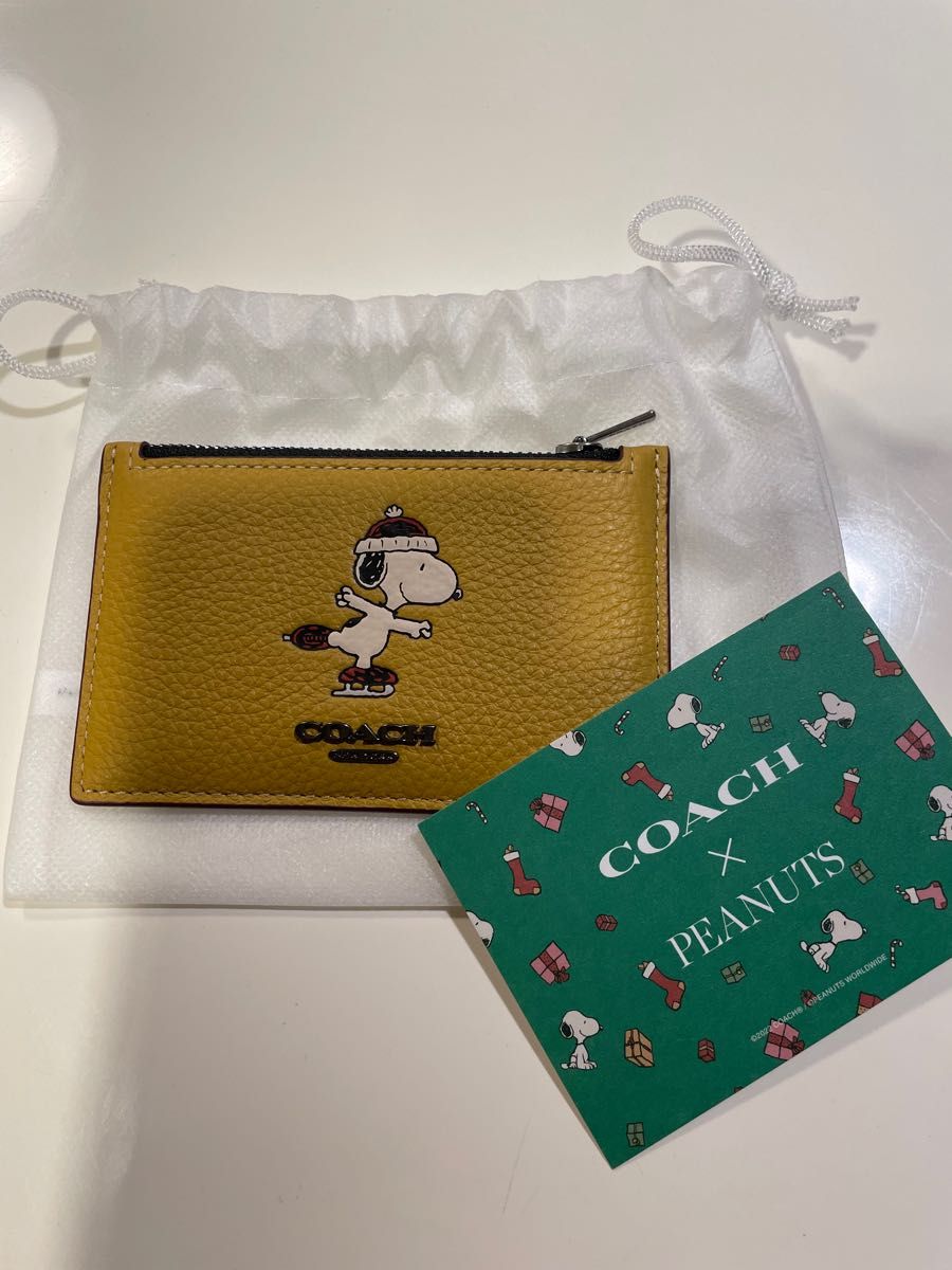 COACH X PEANUTS】ジップ カード ケース メッセージカード付き