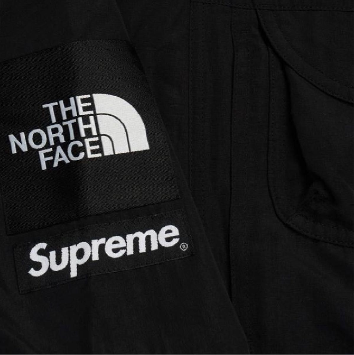 XL Supreme / The North Face Trekking Convertible Jacket XL Supreme / The North Face Trekking Convertible Jacket