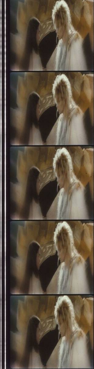 ラビリンス 魔王の迷宮 35mm映画フィルム 連続5コマ ジェニファーコネリー as サラ Jennifer Connelly デヴィッドボウイ ●LABYRINTHの画像2