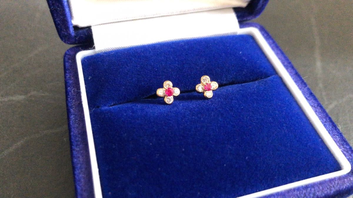 ゴールドピアス K18 K10
