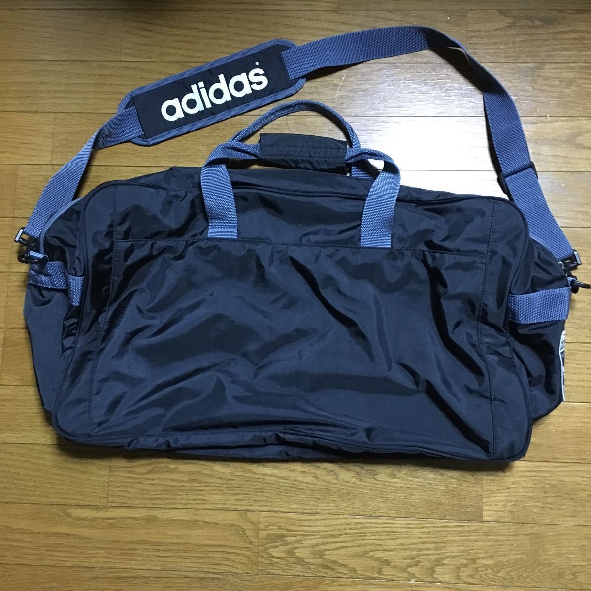 アディダス　ボストンバッグ　ビンテージ adidas アディダスボストンバッグ ショルダーバッグ 2way スポーツバッグ