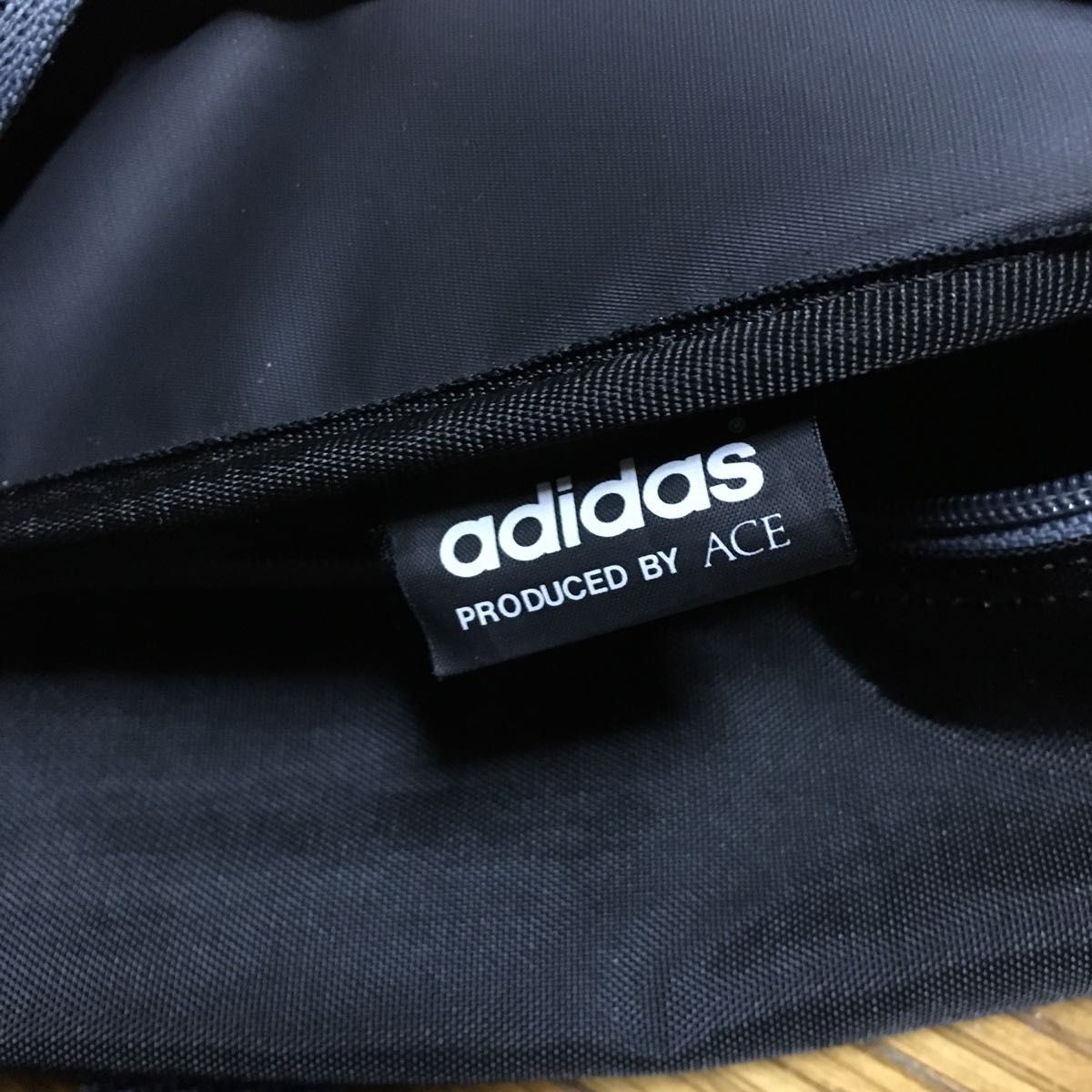 アディダス　ボストンバッグ　ビンテージ adidas アディダスボストンバッグ ショルダーバッグ 2way スポーツバッグ