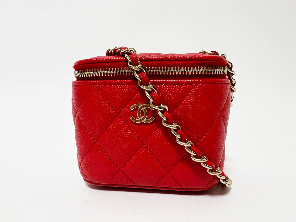 送料無料 CHANEL シャネル キャビアスキン ミニバニティ チェーンショルダーバッグ マトラッセ レッド 31番台 超美品