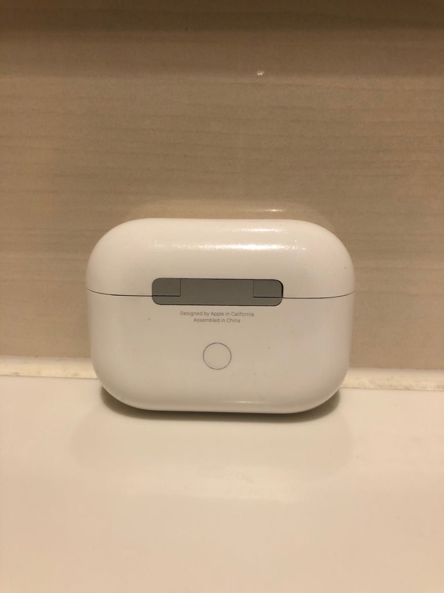 AirPods Pro ホワイト MWP22ZM/A エアポッズ Bluetoothワイヤレス