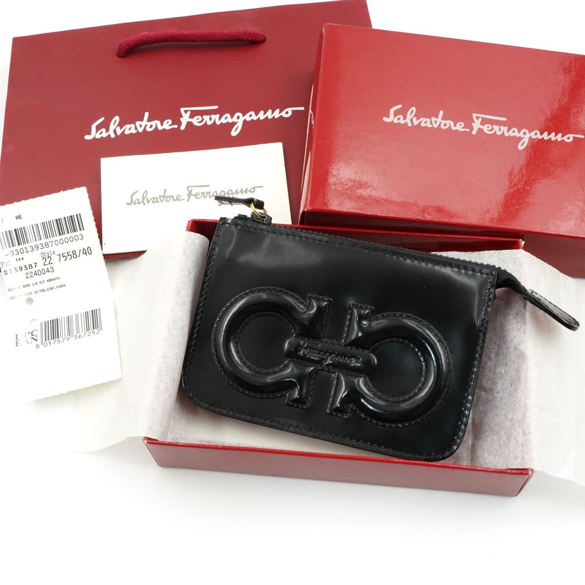 新品未使用品・箱保証書付き】Ferragamo コインケース ダブル