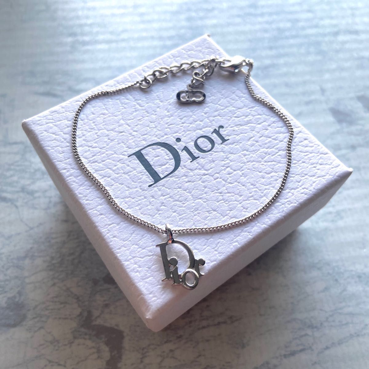 珍しい アクセサリー ロゴ Dior Christian ネックレス Christian CD