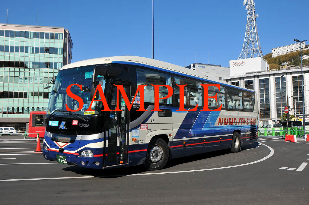 Dー３C【バス写真】L版５枚　長崎県営バス　セレガ　エアロエース　西工C　高速車(1)_画像1