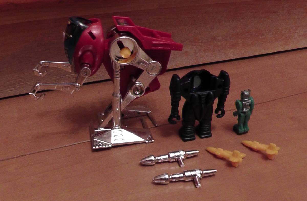 タカラ ダイアクロン ワルダー軍団 ウォークインセクター1 赤 新品未